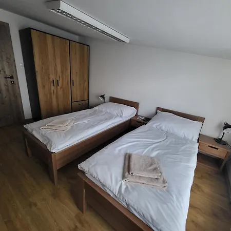 Drucker בית הארחה 3*